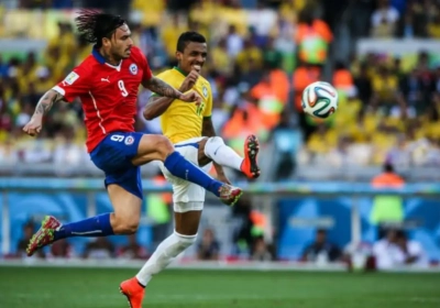 La superbe retournée de Mauricio Pinilla