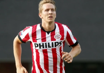 Le PSV file vers le titre