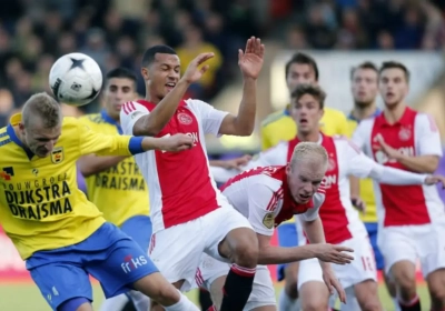 L'Ajax met la pression sur le PSV