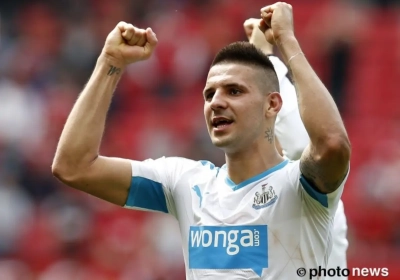 Le joli but de Mitrovic de la tête face à Manchester City !