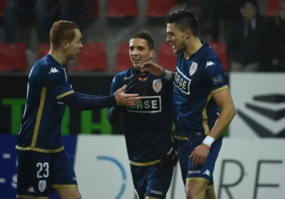 À neuf contre onze, le Standard poursuit son redressement à Zulte Waregem (2-3)