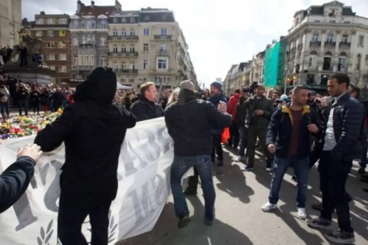 Un Ultra s'explique sur les débordements place de la Bourse