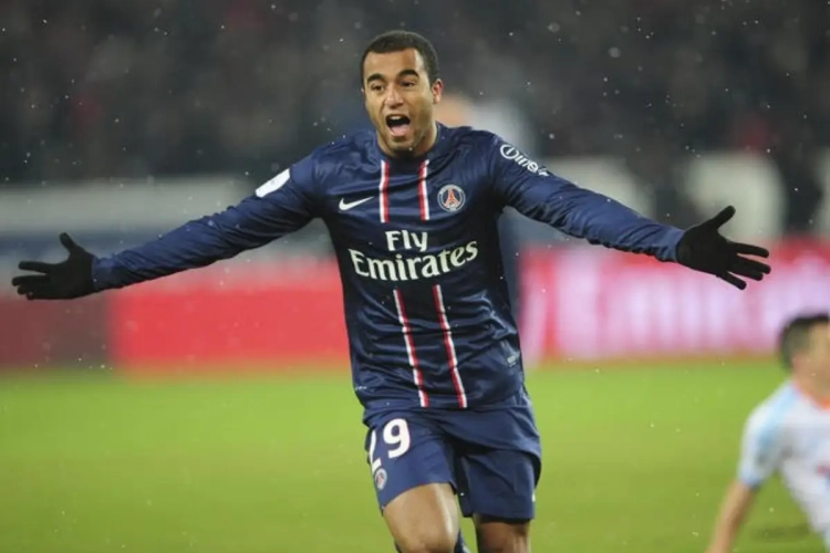 Lucas suscite les convoitises