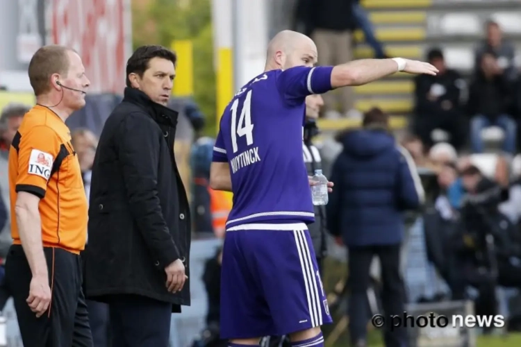Problème de communication à Anderlecht: "Cela arrive quand on n'est pas à niveau"