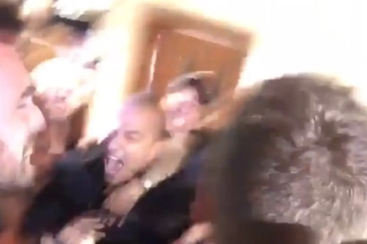 Magnifique ! les joueurs de Leicester fêtent ensemble le titre