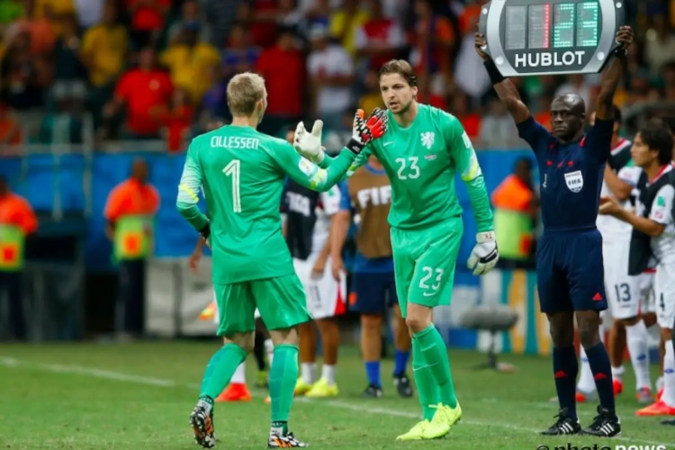 Héros des tirs au but en 2014, Tim Krul refuse le test de penalties de Van Gaal