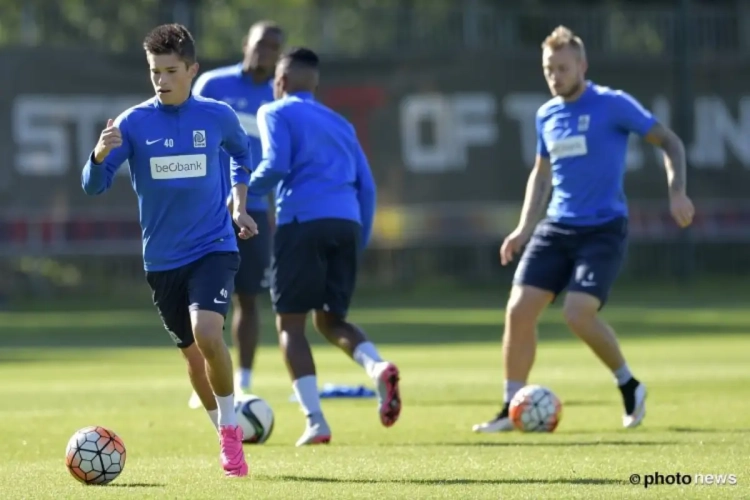 Le remplaçant de Mergim Vojvoda? Un latéral droit formé à Genk dans le viseur de Mouscron