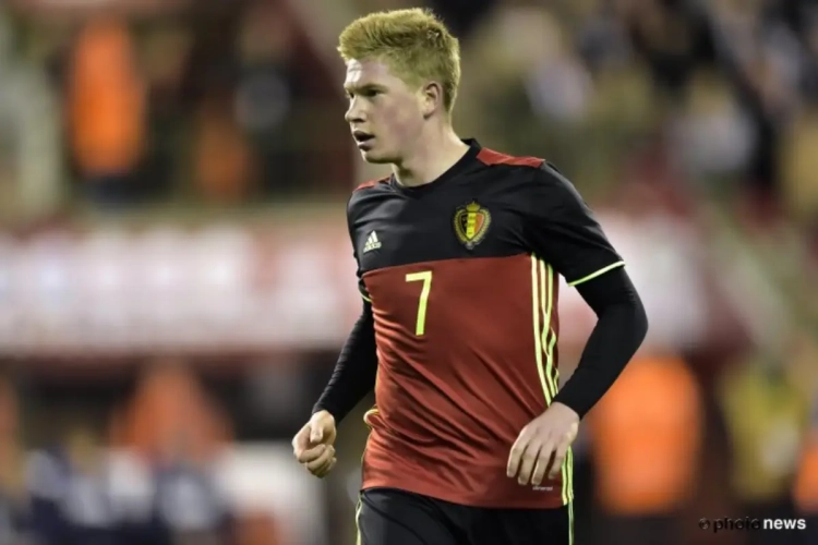 Kevin De Bruyne affronte un freestyler... et s'en sort plutôt bien!