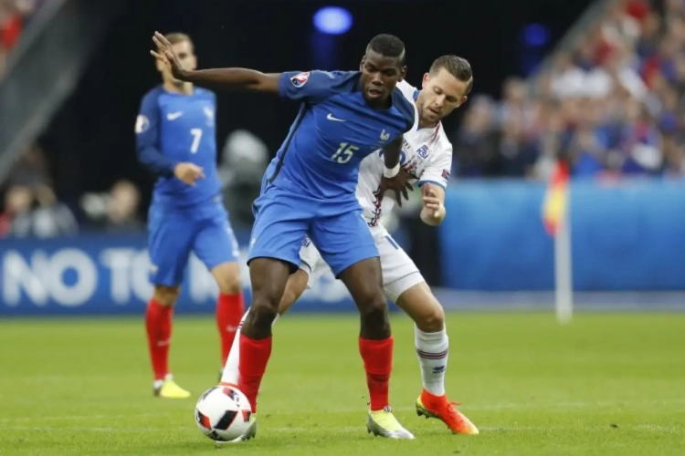 Raiola, l'agent de Pogba, remet les choses en place: "Bla bla bla"