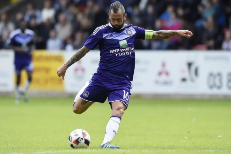 Van Holsbeeck s'exprime au sujet de Defour