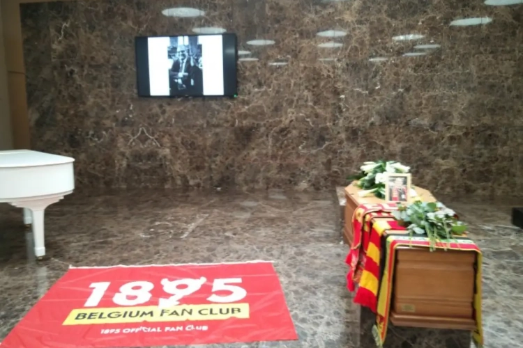 Un dernier adieu à ce supporter belge acharné