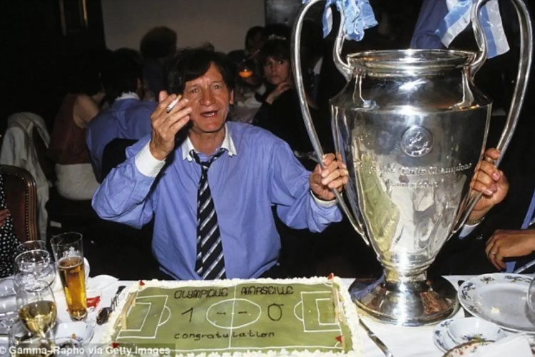 Raymundo aurait eu 100 ans, tu saisis?