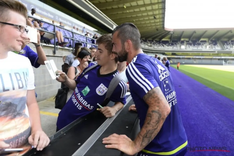 La Mauves Army réagit sur le cas Defour: "Aucune action 'Anti-Defour'"