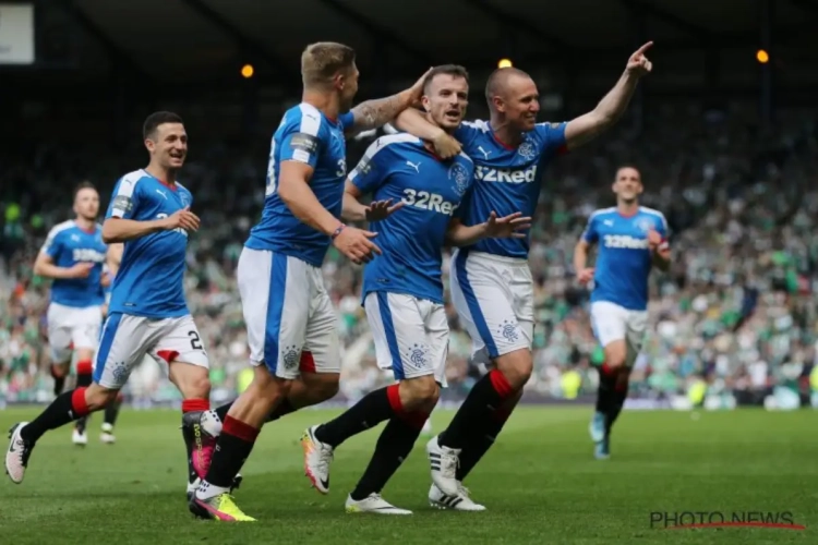 Les Glasgow Rangers tiennent leur coach pour la saison
