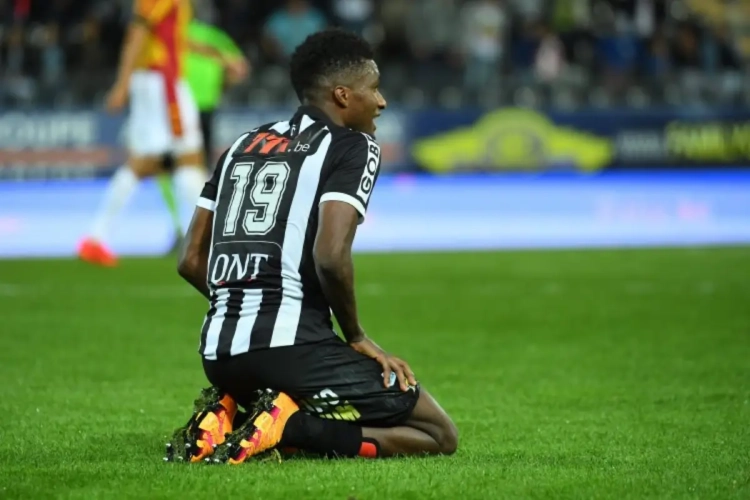 Clinton Mata doit avoir signé à Anderlecht avant vendredi!