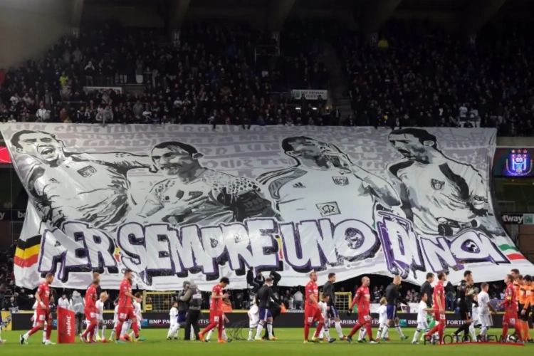 Silvio Proto et Olivier Deschacht ont été fleuris et ovationnés