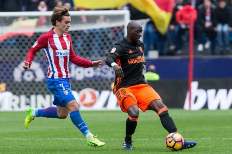 Mangala pourrait rester à Valence