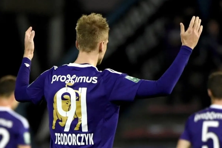 Lukasz Teodorczyk devrait rester à Anderlecht