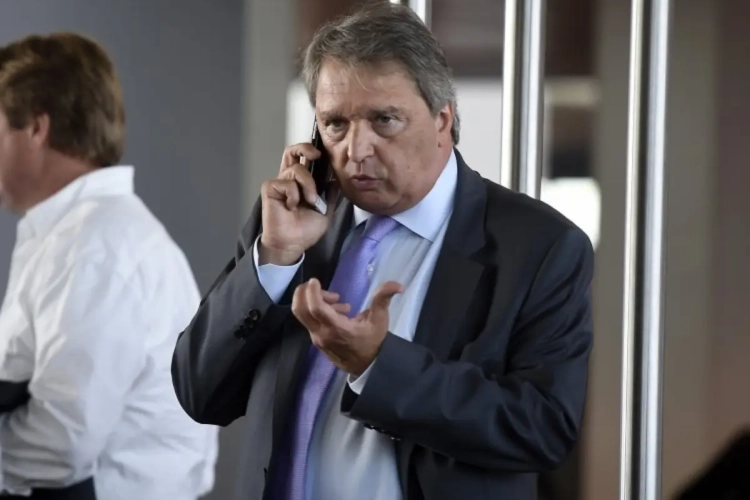 Le noyau C d'Anderlecht fait débat : Van Holsbeeck menacé