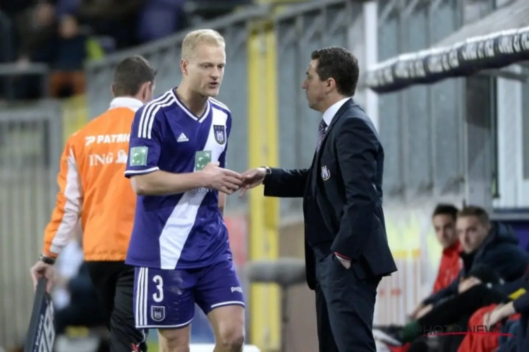 "Anderlecht a refusé" : la confidence de Besnik Hasi à Olivier Deschacht 