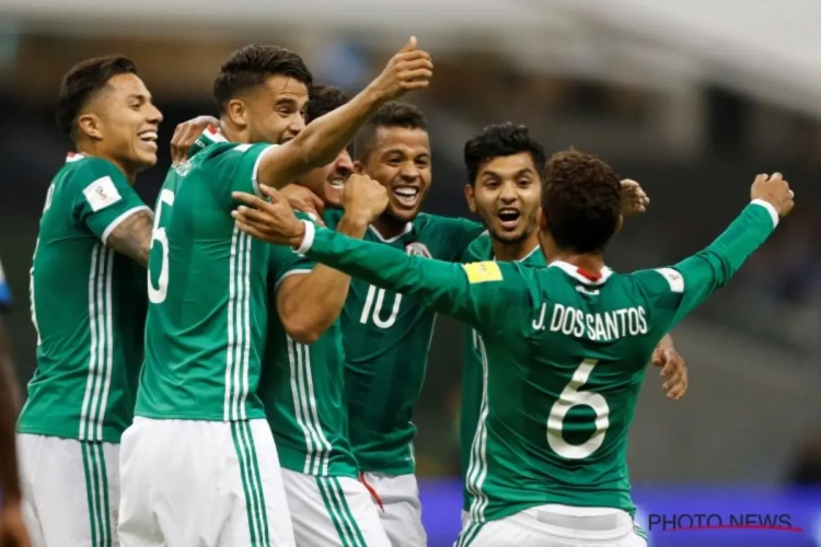 Le Mexique en route vers le Mondial, les Etats-Unis s'accrochent