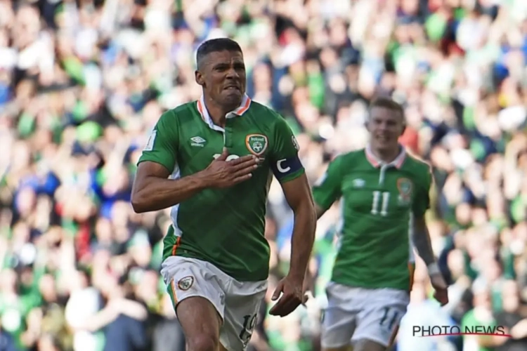 Officiel : Un international irlandais bien connu de Premier League raccroche les crampons