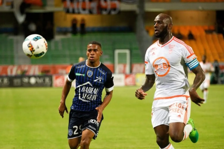 Un ancien carolo signe en MLS