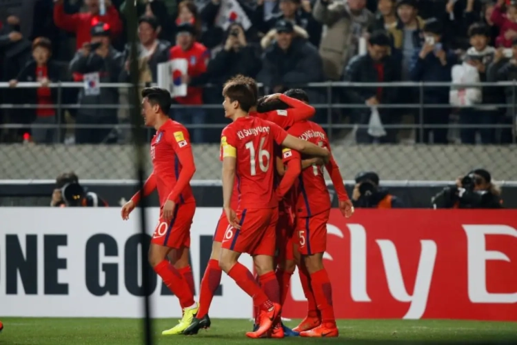 Coupe d'Asie des Nations : la Corée du Sud remporte l'affiche du groupe C, l'Iran et l'Irak se quittent dos à dos