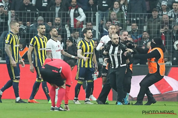 Besiktas écrase son rival dans le derby