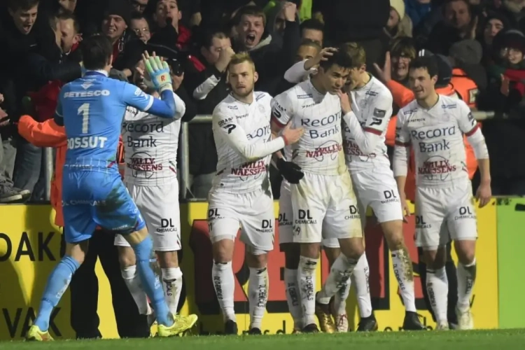 Harbaoui n'a pas de rancoeur envers Anderlecht: "Un honneur de porter ce maillot"