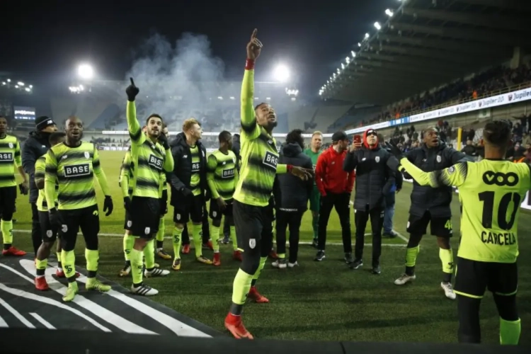 Deux ans après, le Standard lutte pour les Play-Offs 1 et prépare sa finale de Coupe dans une autre dynamique