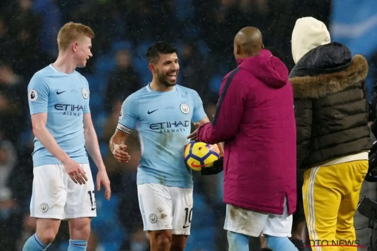 Aguero lance des fleurs à Kevin De Bruyne