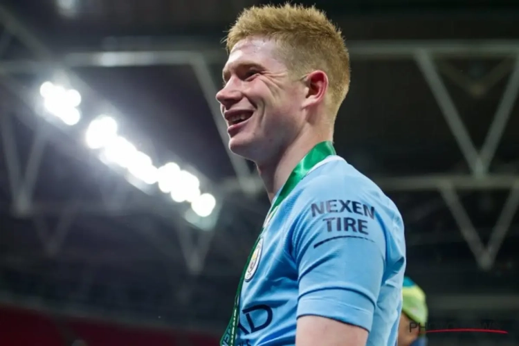 Les louanges pleuvent encore sur De Bruyne: "Jamais vu un joueur aussi bon que lui pour trouver la faille dans une défense"