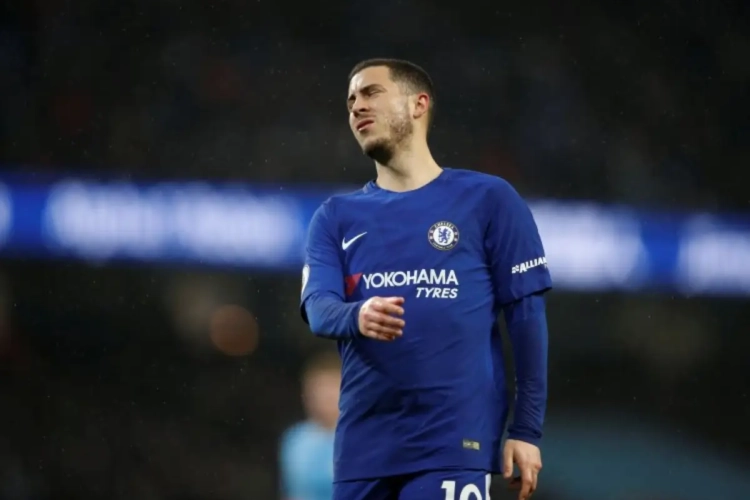 Hazard aurait refusé les avances du PSG
