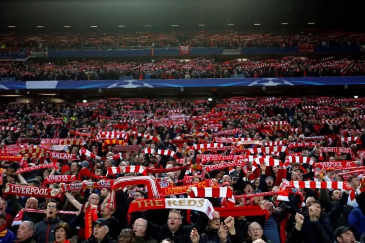 📷 De quoi oublier la morosité de la lutte pour le maintien : un entraîneur de Pro League va rechausser les crampons à Anfield