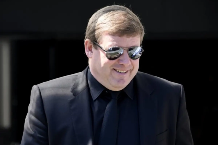 Le Standard réagit aux "attaques personnelles" de Vanhaezebrouck vis-à-vis de Sa Pinto