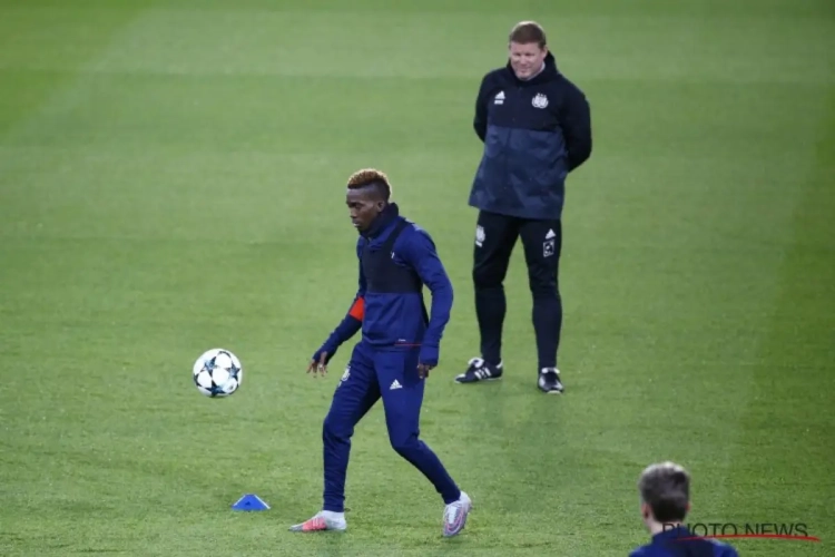Anderlecht a privé Onyekuru de mondial? La réponse cinglante de Vanhaezebrouck 