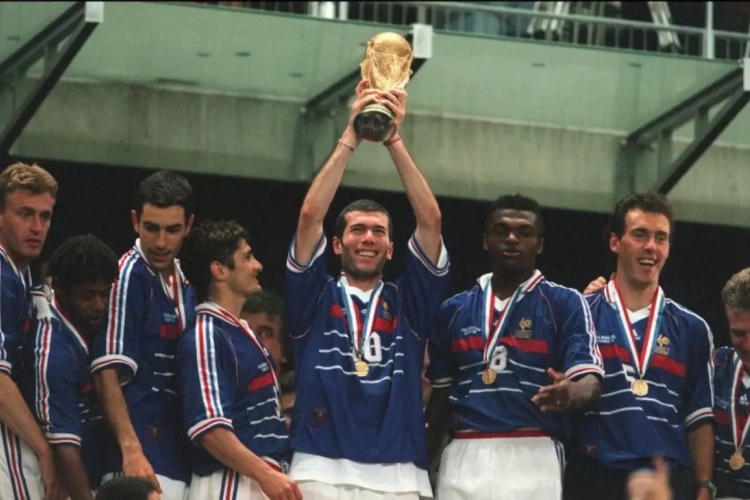 "J'ai connu France 98 et je souhaite aux Belges de connaître ces émotions... mais peut-être pas cette année"