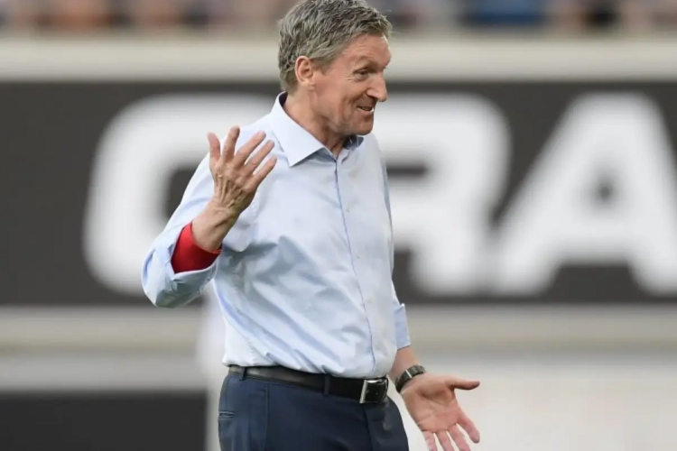 Francky Dury : "On aurait pu faire un six sur six"