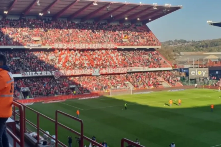 Le Standard (re)communique à propos du Footbelgate
