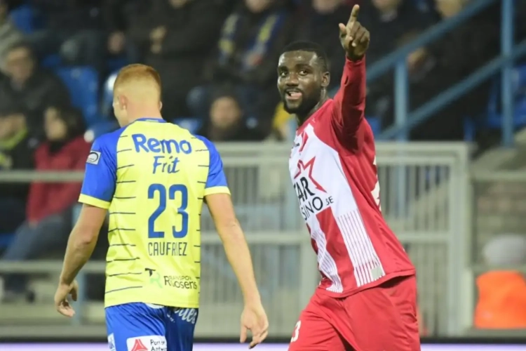 Officiel: Frantzdy Pierrot quitte l'Excel pour la Ligue 2