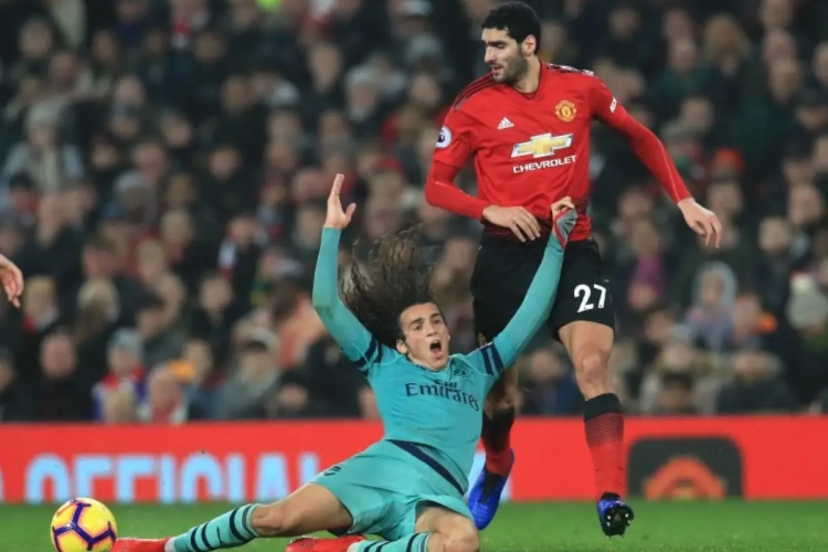Officiel : Marouane Fellaini quitte Manchester United