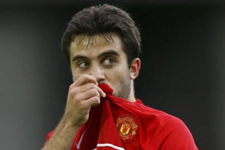 Un ancien de Manchester United s'entraîne avec le groupe des Red Devils : "Ils vont devoir être rapides"