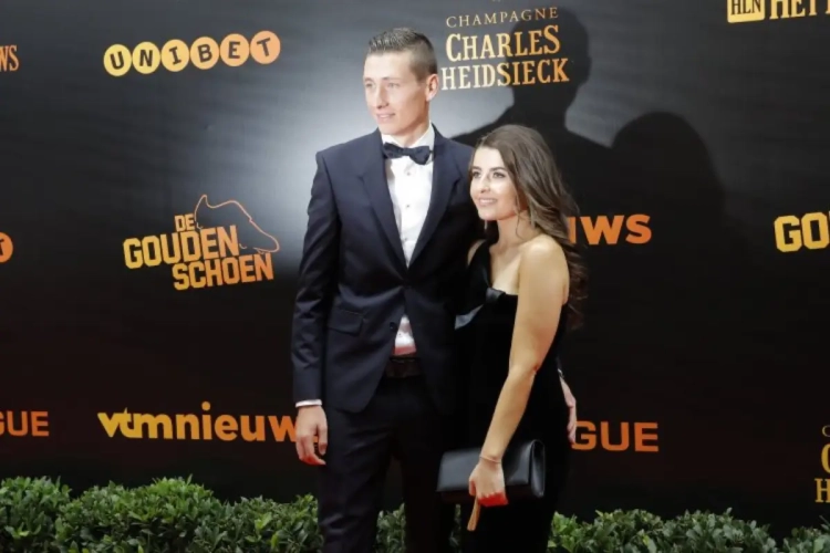 ? Du beau monde sur le tapis rouge de la Cérémonie du Soulier d'Or !