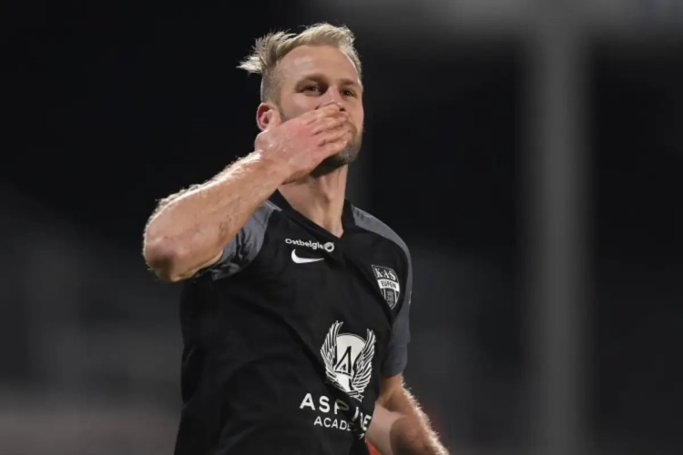 Siebe Blondelle était aux anges : "C'est la première fois que cela m'arrive, c'est magnifique"