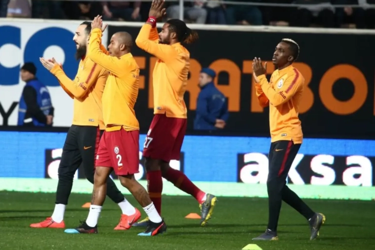 🎥 Luyindama voit rouge avec Galatasaray
