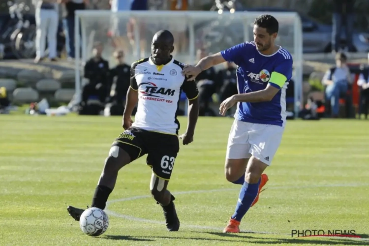 Mujangi Bia revient sur son licenciement au Sporting Lokeren