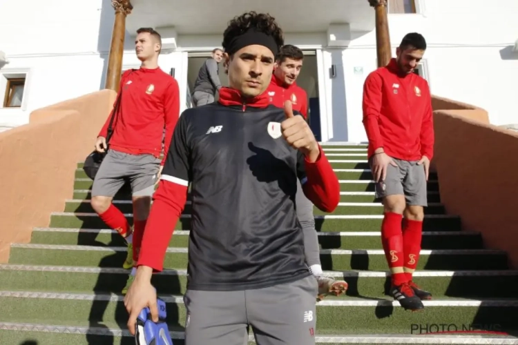 Ochoa se sent "en sécurité" derrière sa défense