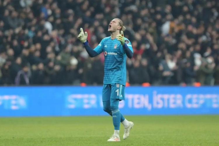 Loris Karius a récidivé en commettant une nouvelle boulette (Vidéo)