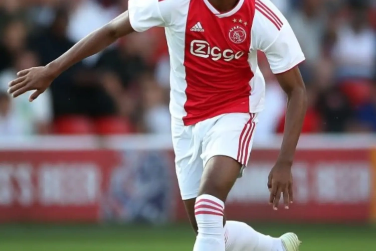 Une pépite de l'Ajax sur les tablettes d'écuries italiennes ?